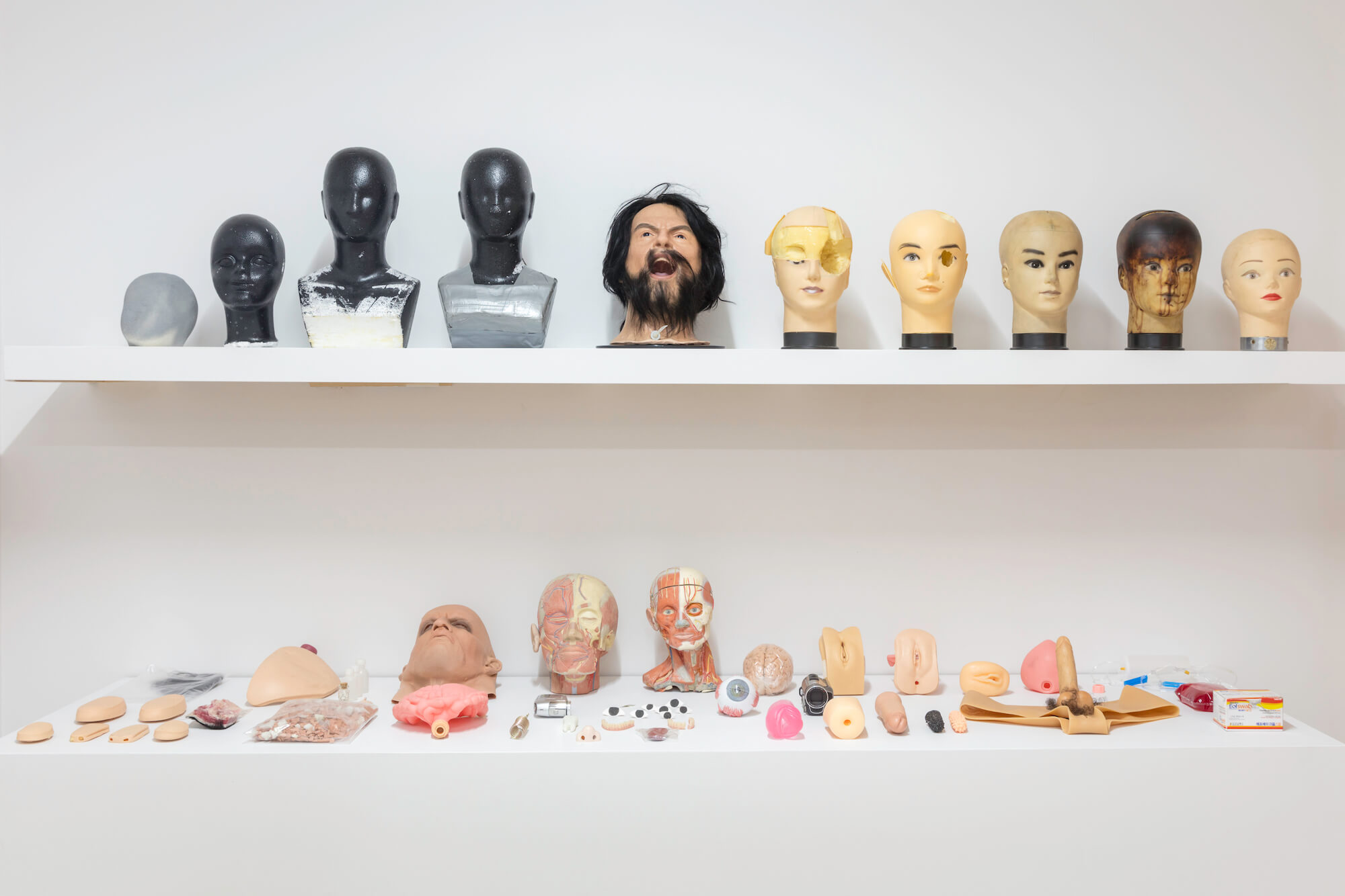 Geumhyung Jeong, Private Collection: Unperformed Objects, installation view, Delfina Foundation, London, 2017. Photo: Dan Weill